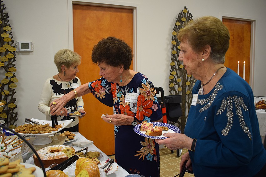 Bunny Skirball, Barbara Pressman and Shirley Fein