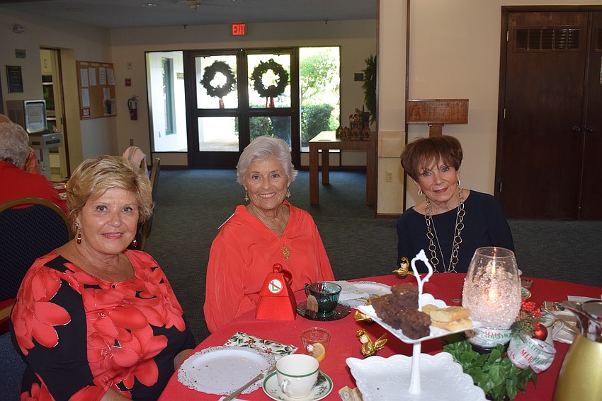 Agie Knowles, Judy Reed and Trude Smith