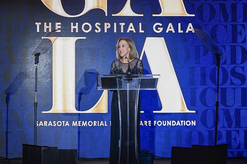 Deb Kabinoff, board chair of the Sarasota Memorial Healthcare Foundation, welcomes guests.