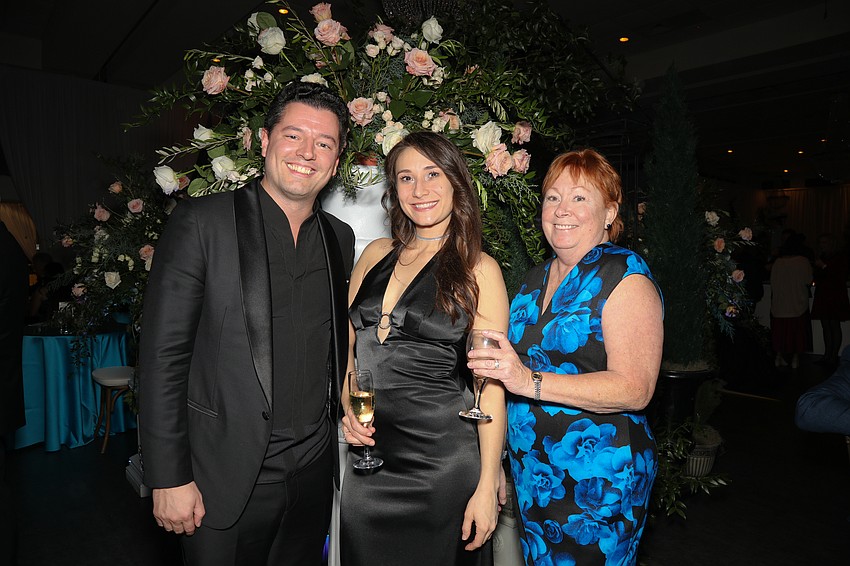 Music Director Troy Quinn, violinist Karissa Ratzenboeck and Martha Whitton