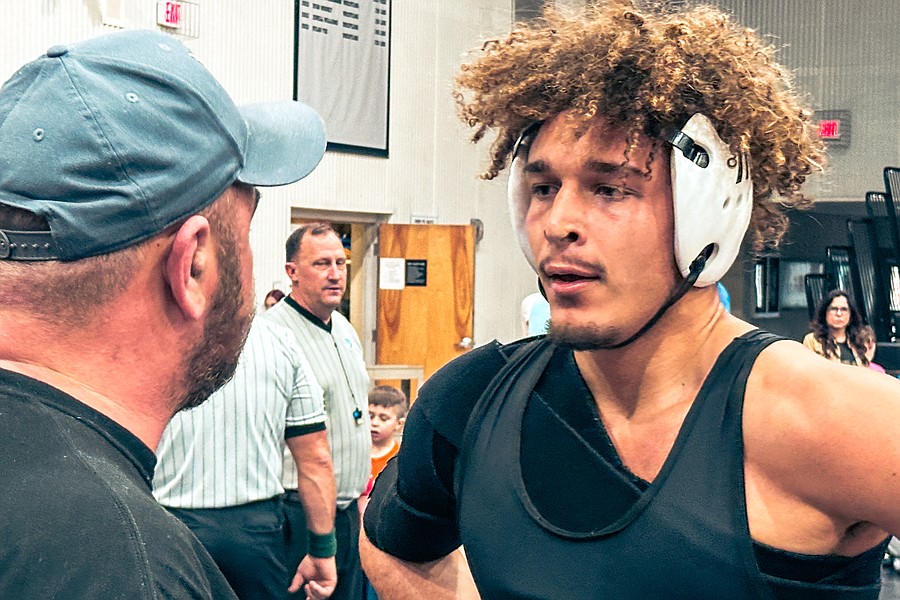 Back in form: Matanzas senior Jordan Mills undefeated in his first matches  since shoulder surgery, Observer Local News