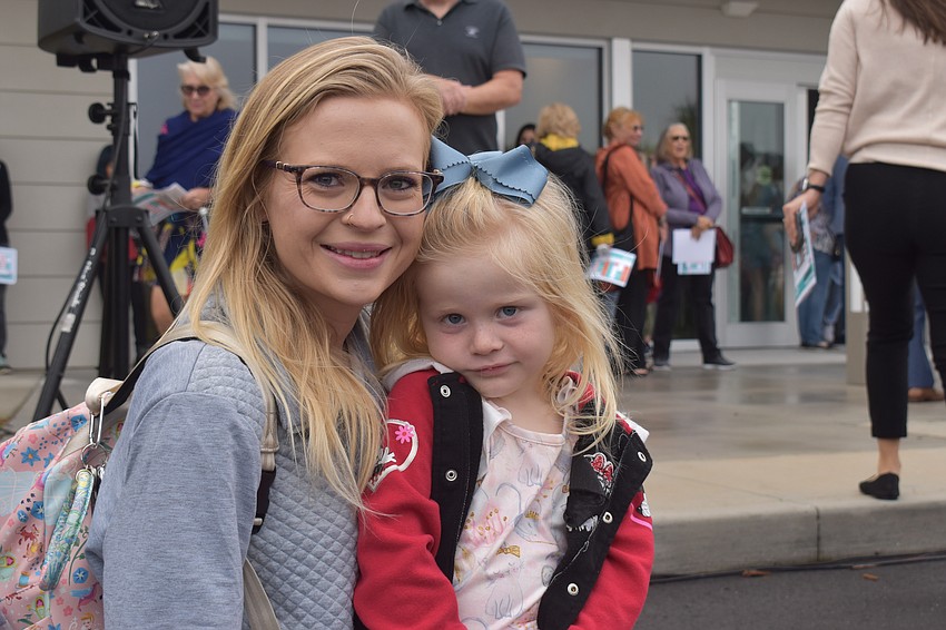 Kayla and Brooklynn Hittle