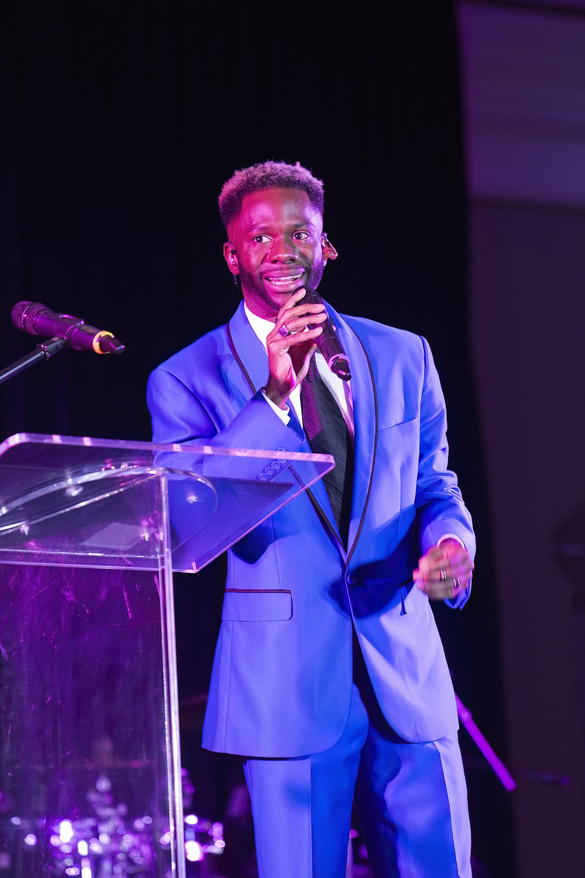 Raleigh Mosely II entertains attendees.