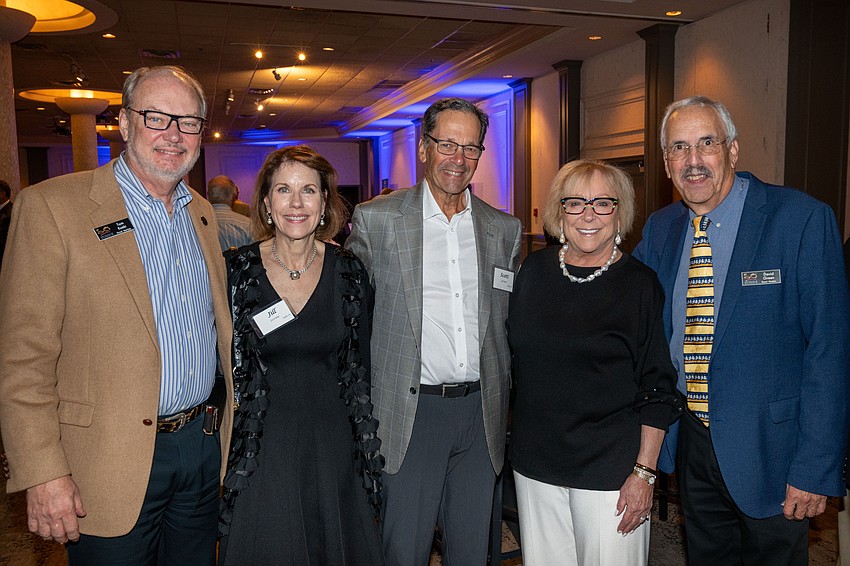 Tom Koski, Jill and Scott Levine, Sherry Koski and David Green