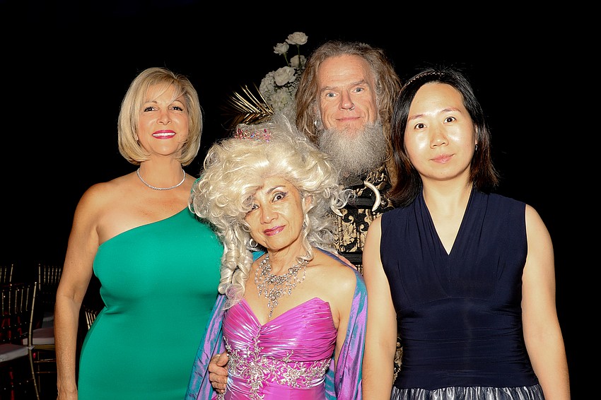 Carla Partridge, Dr. Marguerite Barnett, Shawn Bowen and Yan Zeng