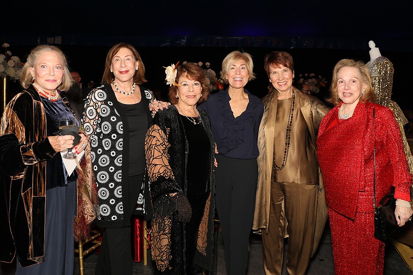Margaret Pennington, Judith Burgis, Joan Golub, Roxzene Hunter, Anne Folsom-Smith and Jennie Britell