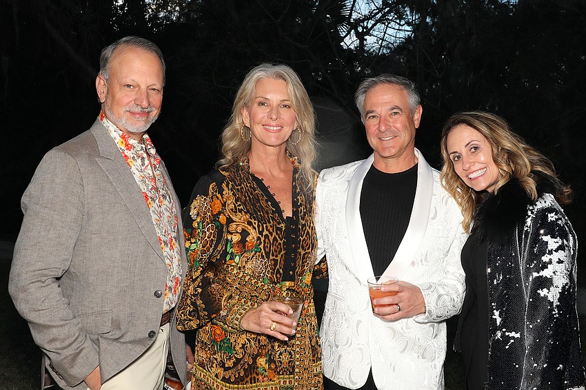 Pat and Wendy Carlton with Mike and Darlene Warm