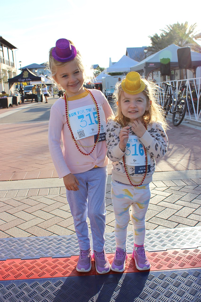 Waterside's Emma Sands, 4, and Isla Sands, 2, are ready for the start of Run for the Beads.