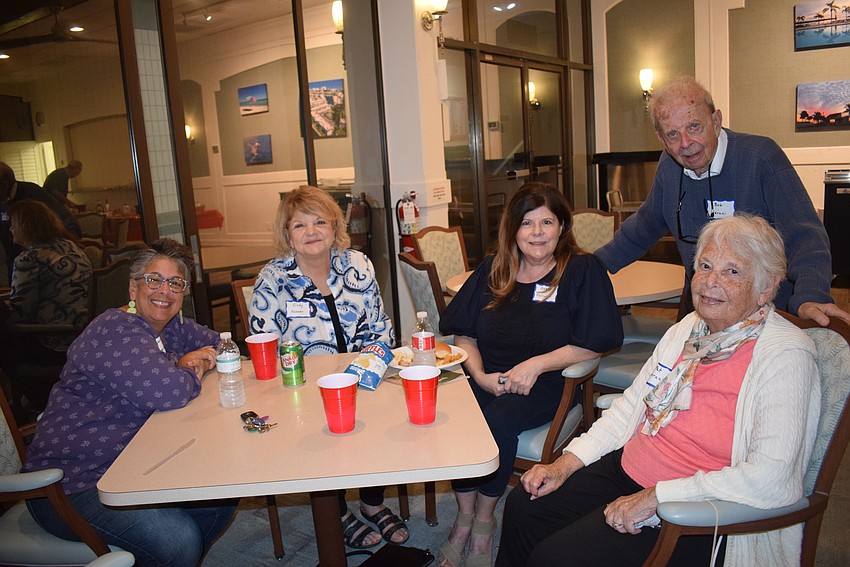 Donna Geraci, Cindy Nasser, Susan Kalouris, Bob and Pat Geraci