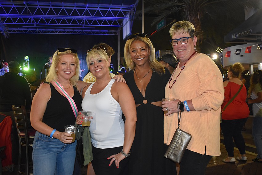 Amber Owen, Shelby Reisinger, Kia Hostetler and Faye Haas