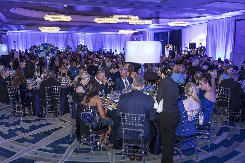 Asolo Rep’s biggest fundraiser of the year featured a cocktail reception followed by a seated dinner, paddle raise, live music and dancing.