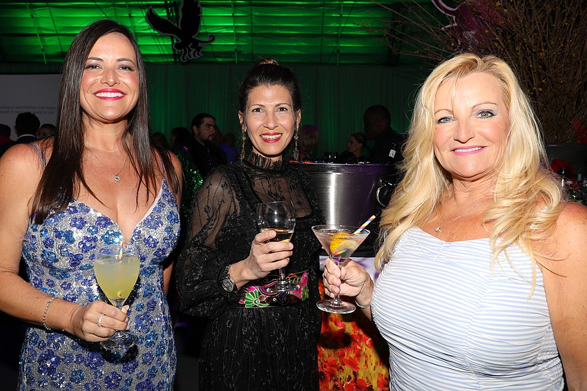 Lisa Jayne Warren-Wallace, Rita Radi and Gina Warren