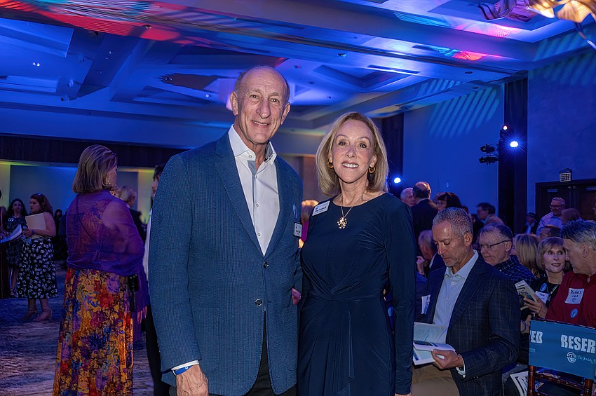 Outgoing President Bruce Udell with incoming President Deb Kabinoff