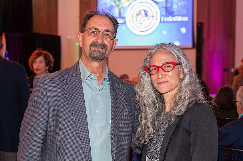 Mark Kaufman and Cloe Drapkin