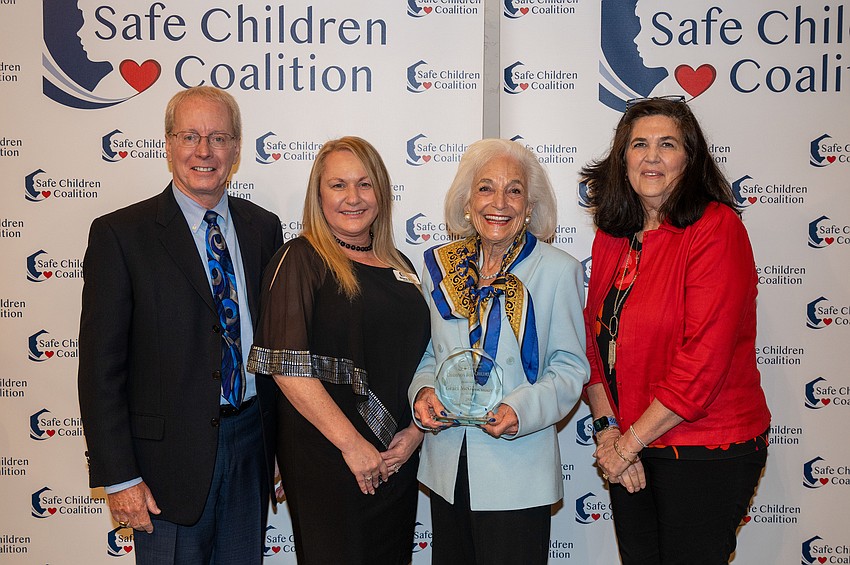 SCC Board Member Rob Goldstein, SCC President and CEO Brena Slater, Honoree Graci McGillicuddy and Andrea Jackson, representing presenting sponsor Sunset Automotive Group