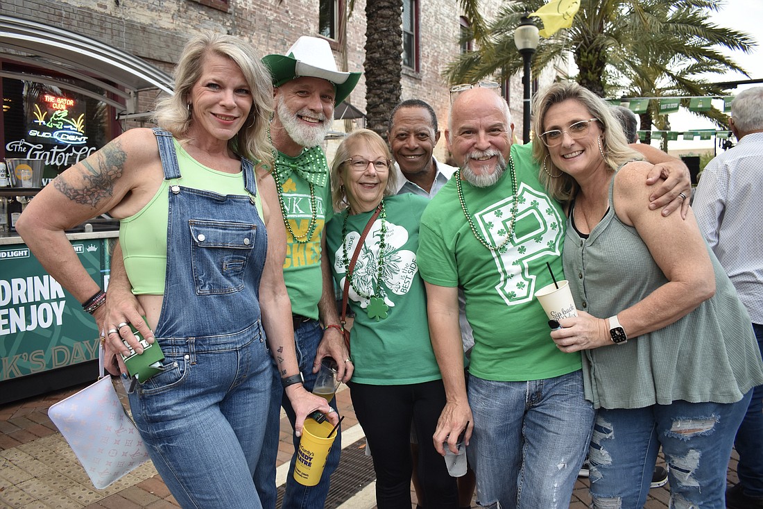 Jennifer Bobkoskie, Paul Gilliland, Vicki and James Stewart, Jeffrey Scavinski and Cindy Bowman