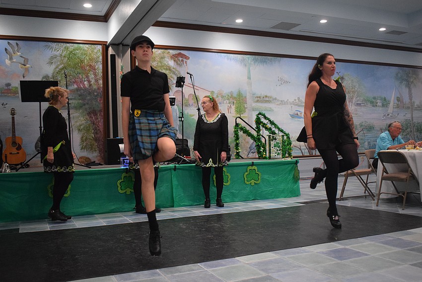 Finnegan Shull and Marigot Craig from the Irish Dance Academy of Sarasota.