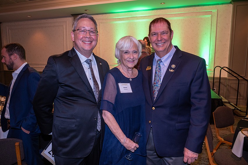 Marion Yongue, Regional Chancellor Karen Holbrook and William Mariotti