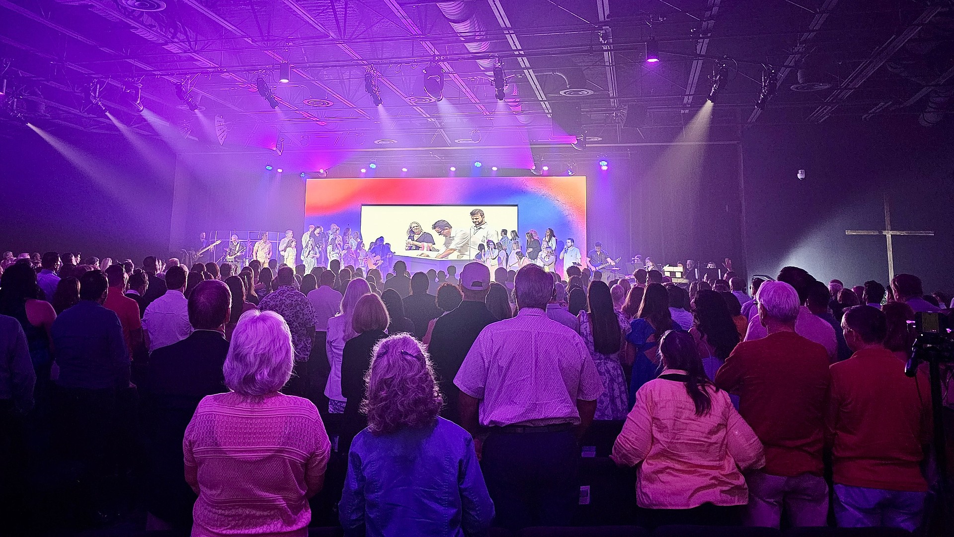 4,000 Palm Coast residents celebrate Easter at Parkview Church's new ...