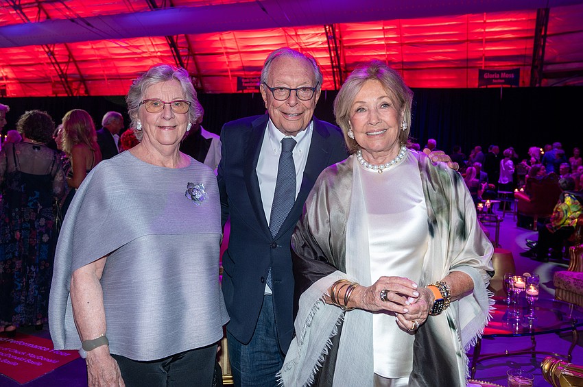 Katherine Martucci with Gigi and Adrienne Vitadini