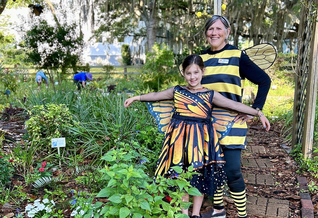 Bloom & Grow members helped lead attendees on a Pollinator Garden tour.