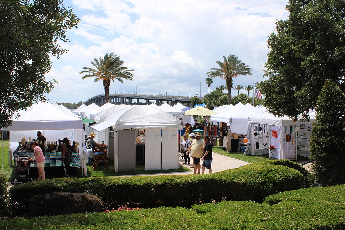 Each artist and crafter had a chance to win Best in Show. Photo
by Alexis Miller