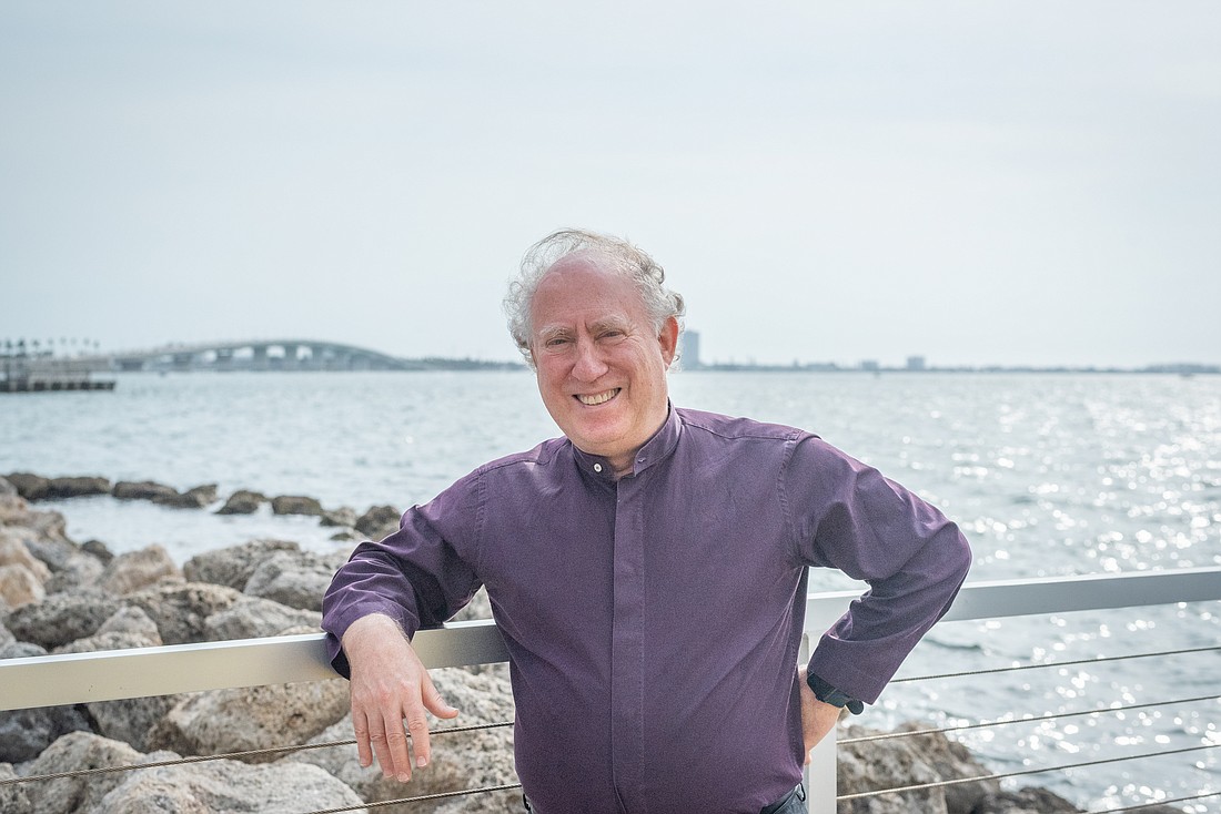 Jeffrey Kahane spent 20 seasons as music director of the Los Angeles Chamber Orchestra before being appointed music director of the Sarasota Music Festival in August 2016.