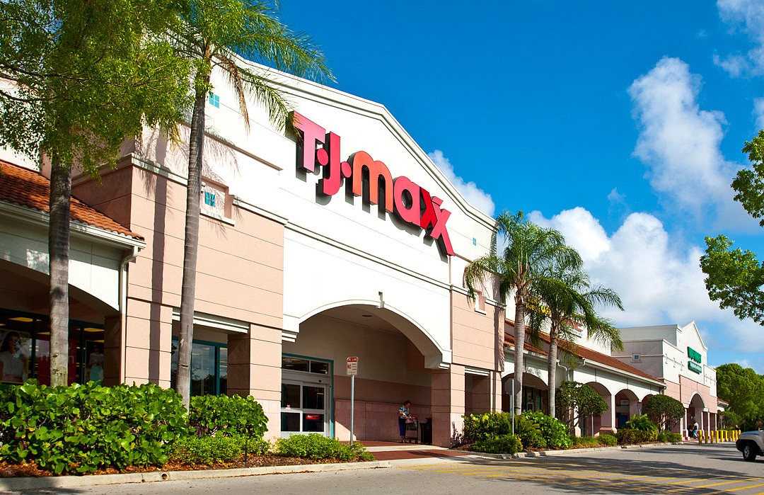 Benderson buys Naples TJ Maxx, Walmart-anchored shopping center | Business Observer