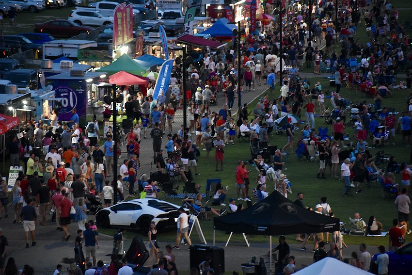 The crowd thickens as the night goes on.