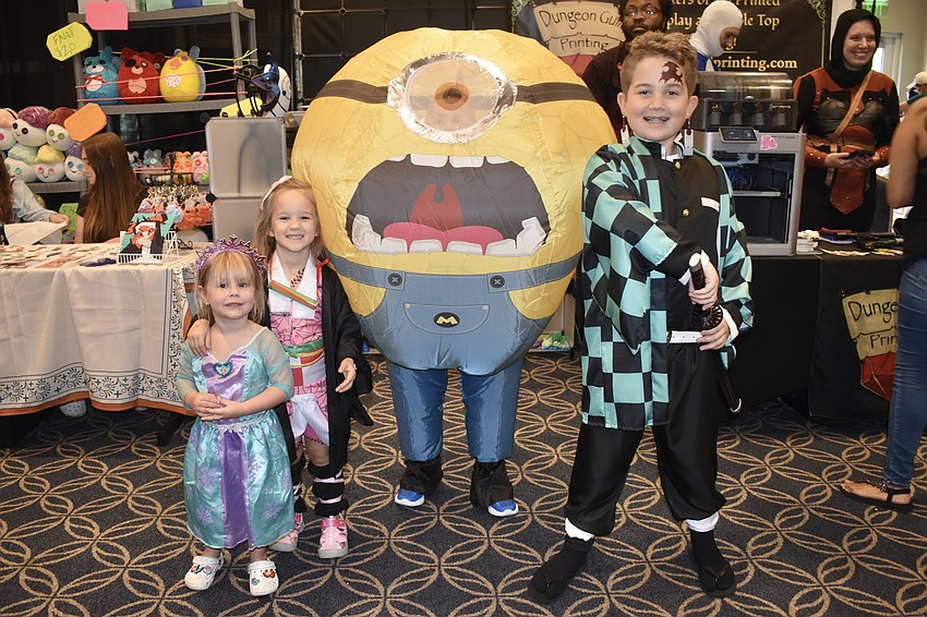 Nora Burgess, 2, Izzy Burgess, 4, Everett Burgess, 7 and Peter Burgess, 9