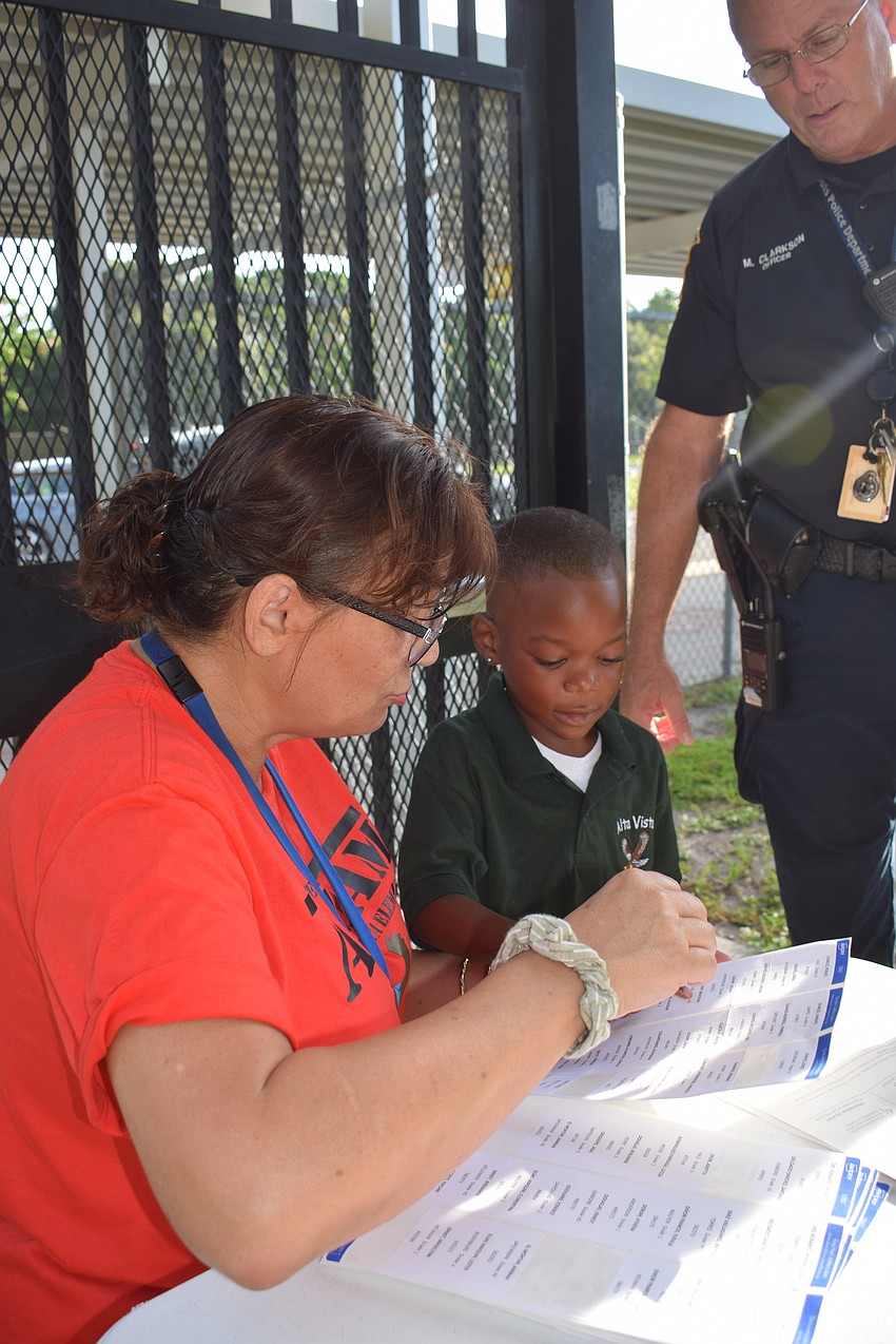 Catherine Martinez Carmona with Kindergartner Grayson Coachman