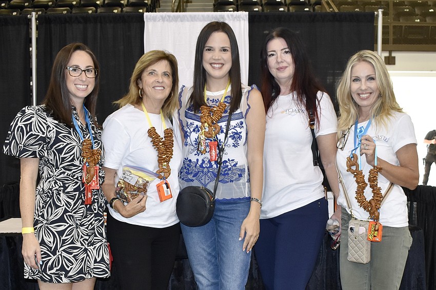 Sarah Wertheimer, Jude Schwartz, Kaitlin Yelle, Aleksandra Dilas, Jennifer Iannitti