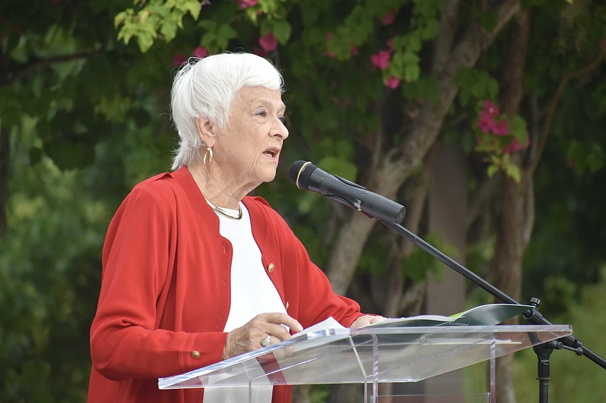 Karen Holbrook, regional chancellor at USF Sarasota-Manatee, delivers a speech.
