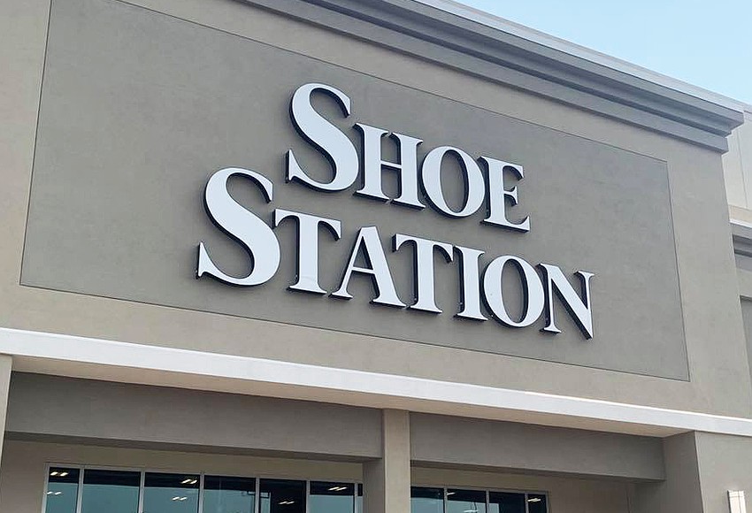 Coupon fashion for shoe station