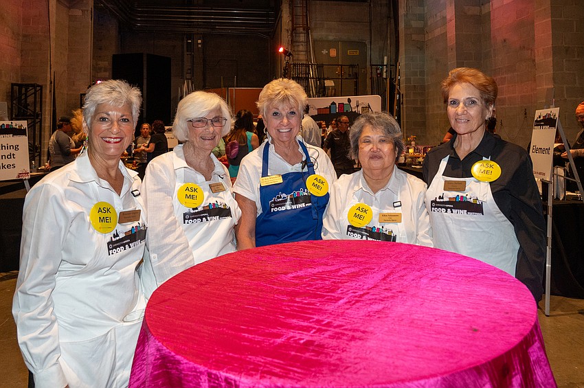 Roseann Gaglio, Maureen Matthews, JoAnn Whitehead, Ellen Sakamoto and Ginny Dellutri