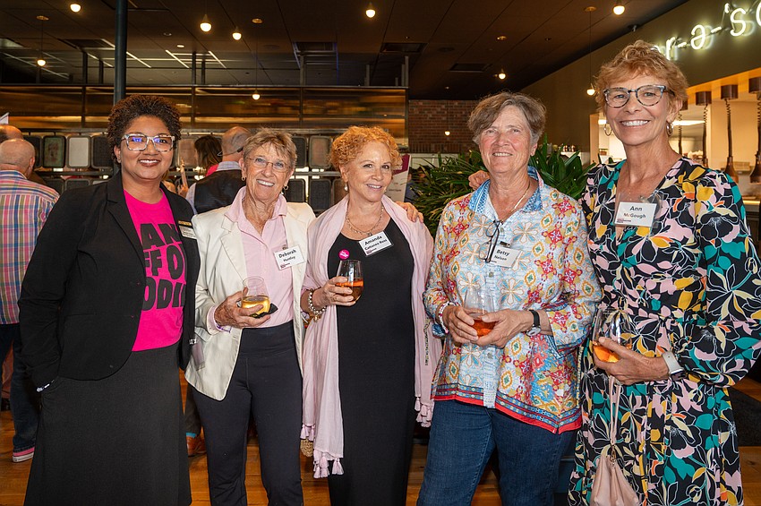 Dawnyelle Singleton, Deborah Huntley, Amanda Cattaneo, Betsy Nelson and Ann McGough