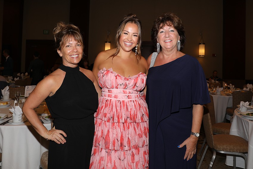 Michelle Peck, Jacqueline Nie and Diana Hohman