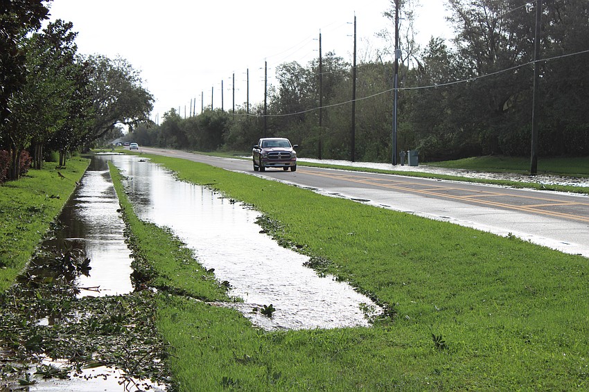 The water was rising along Upper Manatee River Road, but Hurricane Milton didn't cause widespread flooding in East County Thursday as did Hurricane Debby.