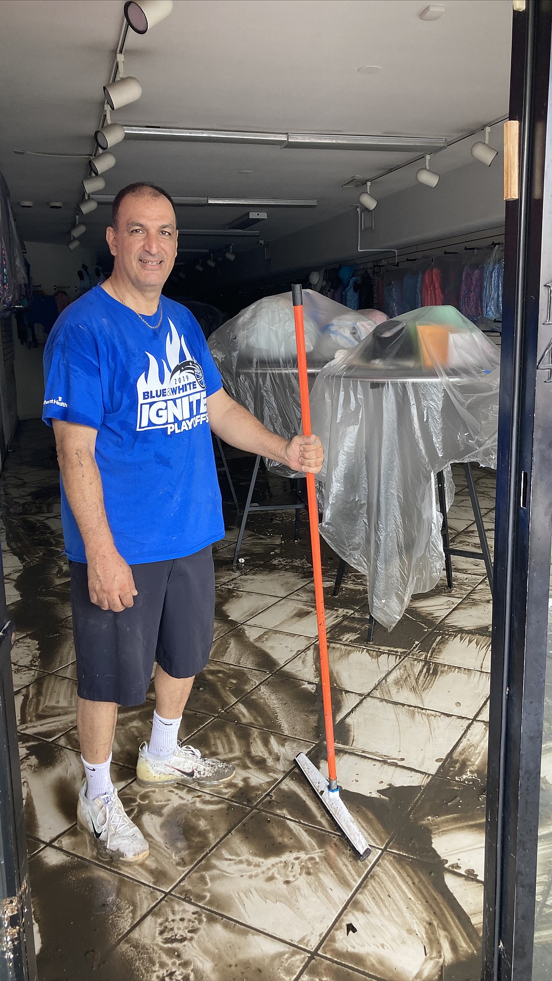 A tour of Lido, St. Armands keys reveals less damage than Siesta Key