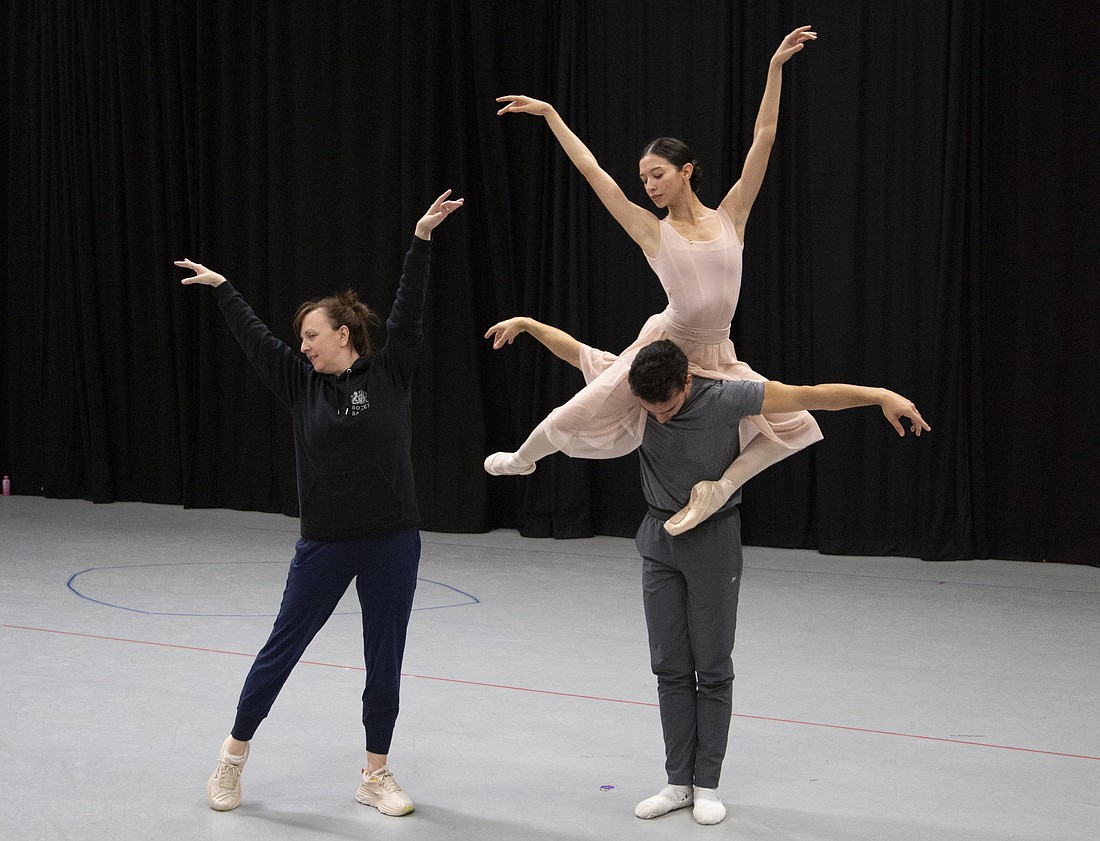 Jessica Lang rehearses with Sarasota Ballet's Macarena Gimenez and Maximiliano Iglesias for the world premiere of "A Time of Beauty."