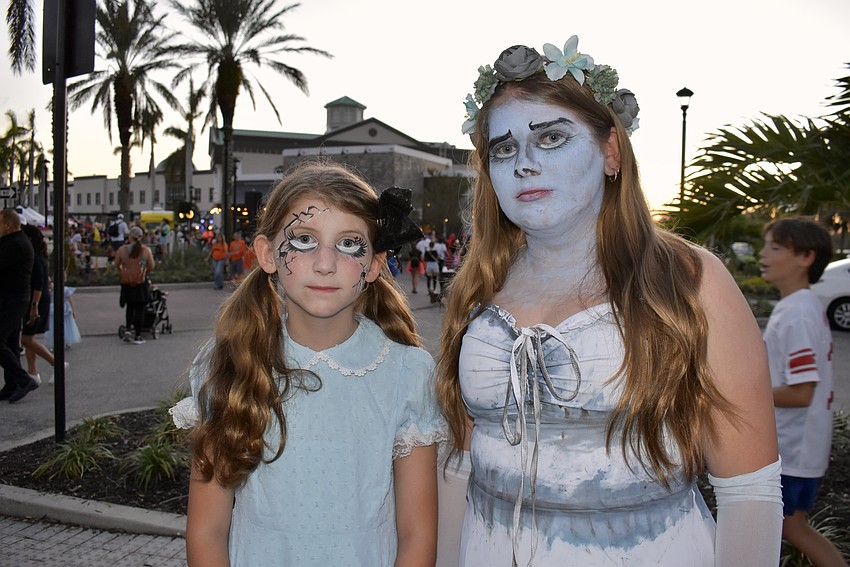 Florence and Juliette Roy are not only in costume, they're in character. Florence Roy is a creepy doll, and Juliette Roy is the Corpse Bride.
