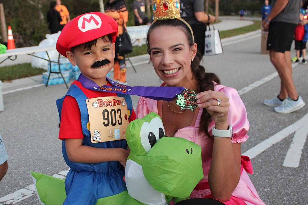 More than 500 runners elect to support Boo Run in Lakewood Ranch | Your ...