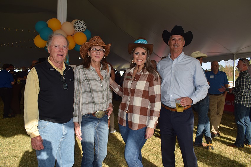 Doug Lacrosse joins Seacoast Bank's Susan Blackburn, Diana Correa and Mike Moschella at the Hob Nob.