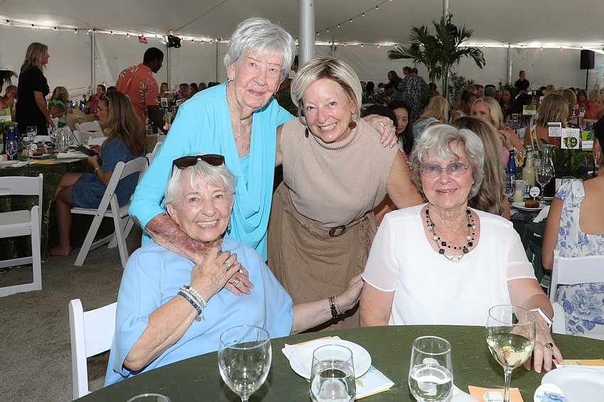 Helen Krueger, Kathi Gallagher, Jeri Pitra and Karin Thierer