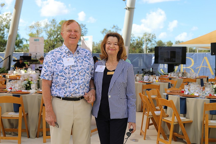 Co-chairs Larry Wickless and Carole Crosby