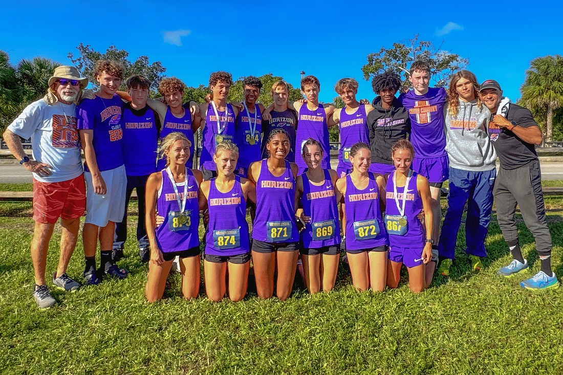 Both Horizon High boys and girls cross country teams qualified for the Class 4A state championship meets.