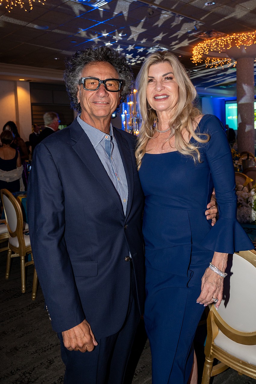 Kirk and Jo Elleyn Weisman