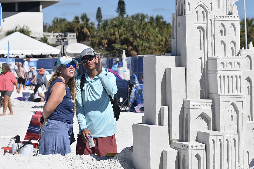 Sharon Rock and Dan Anderson admire 