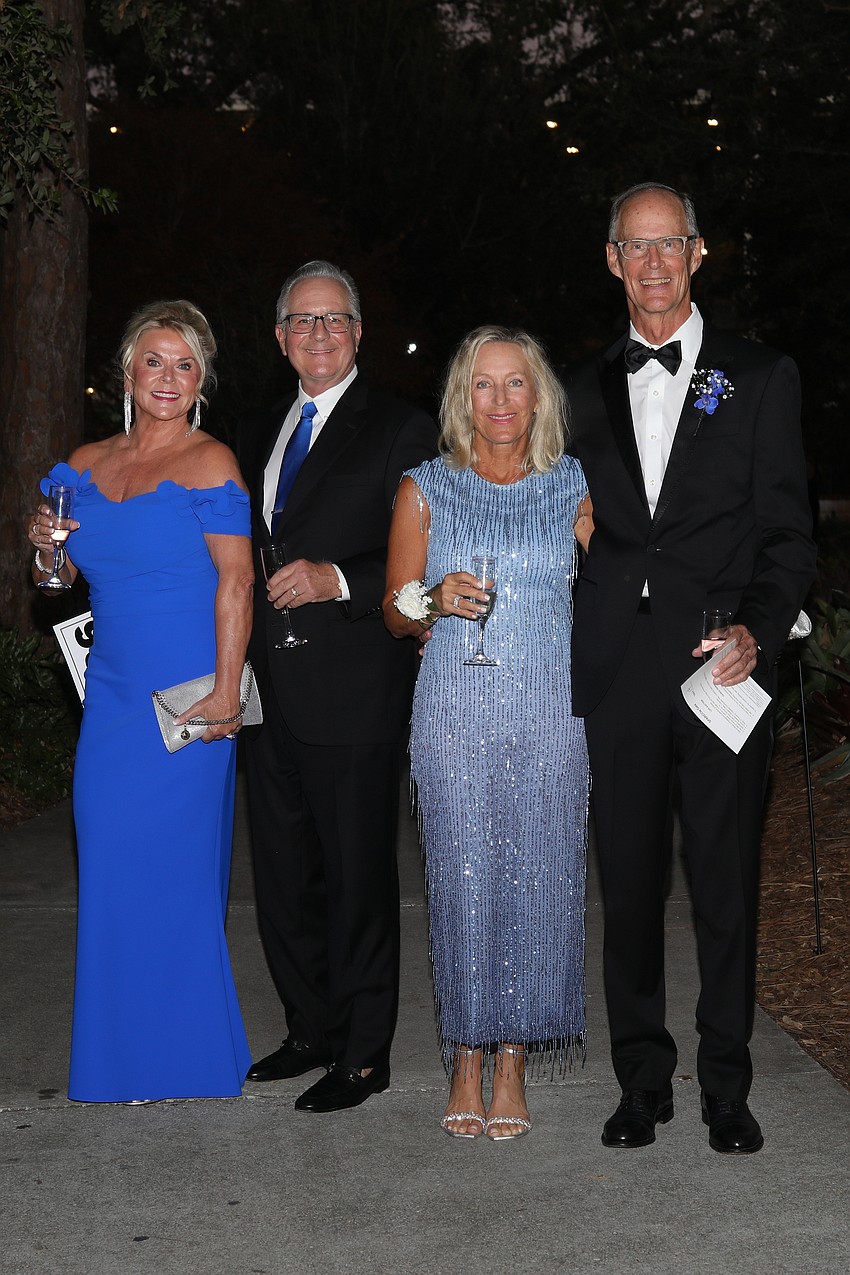 Lee and Mark Majeske with Nancy Smith and Fred Simmons