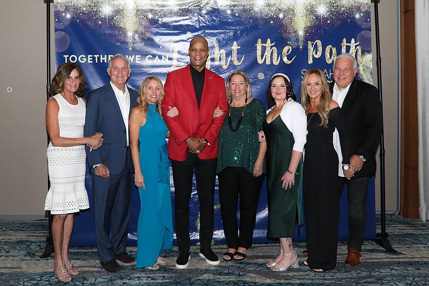 Carrie and Frank Truaske, Stacey Efaw, Darryl Strawberry, Laurie Swink, Kimberly Weller and Joanne and Ralph Hoehne